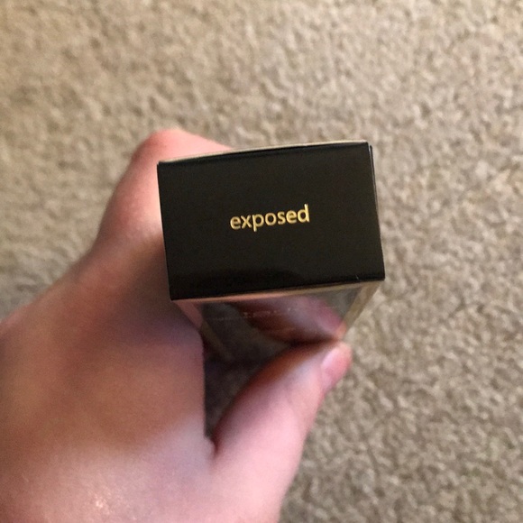 exposed tarte highlighter - Picture 2 of 3